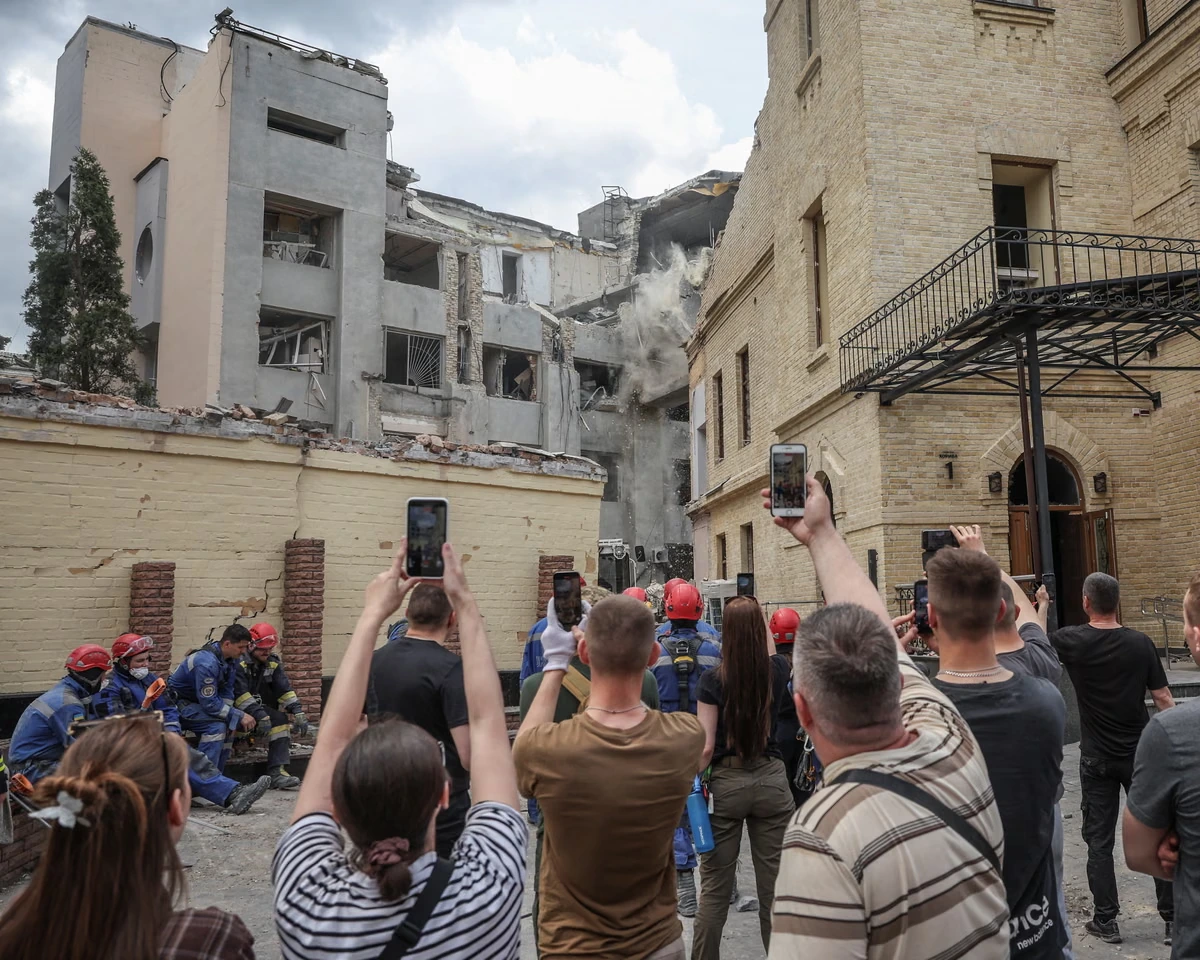 Ukraine war briefing: Russia pressures US to clear way for attacks on Kyiv