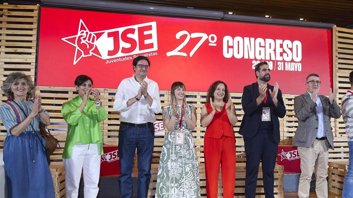 Las Juventudes del PSOE se desmarcan del partido y aprueban una propuesta para que España salga de la OTAN