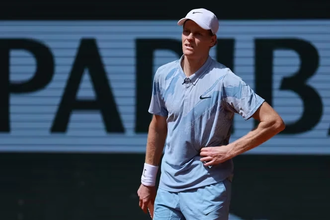 Roland-Garros 2026 : Jannik Sinner, numéro 1 mondial et favori pour le titre, éliminé dès le deuxième tour