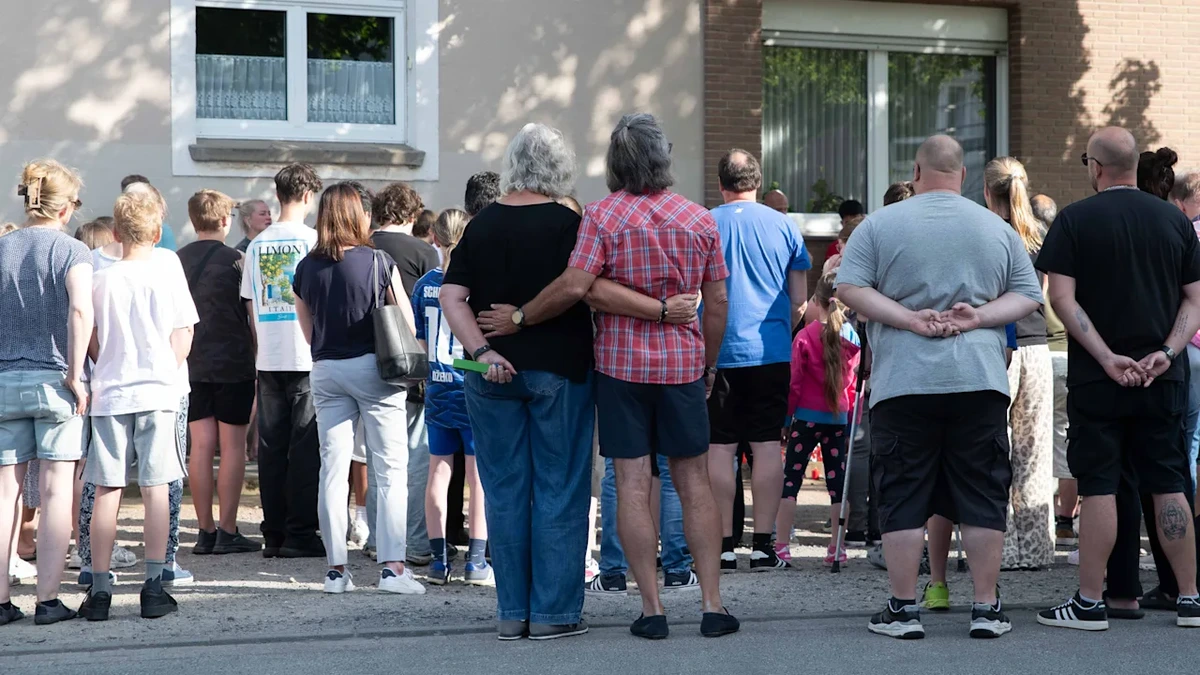 Trauer nach Autounfall von Dinslaken: Mitschüler Tim (13): „Das hätte auch mir passieren können“