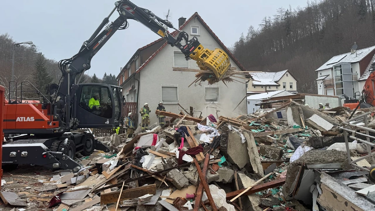 Drei Tote in Albstadt: Gasleitung von 1960 löst Haus-Explosion aus