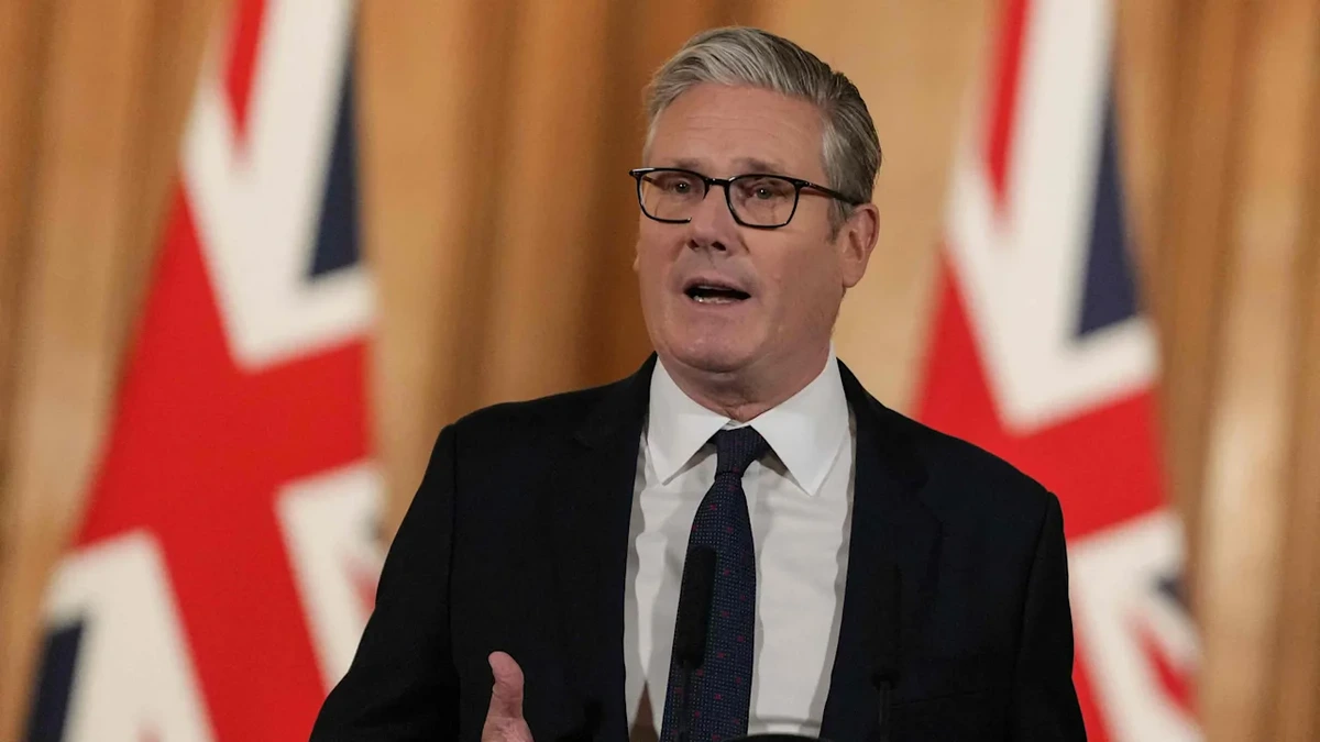 Briten-Zeitung berichtet: Tritt Premier Starmer am Montag zurück?