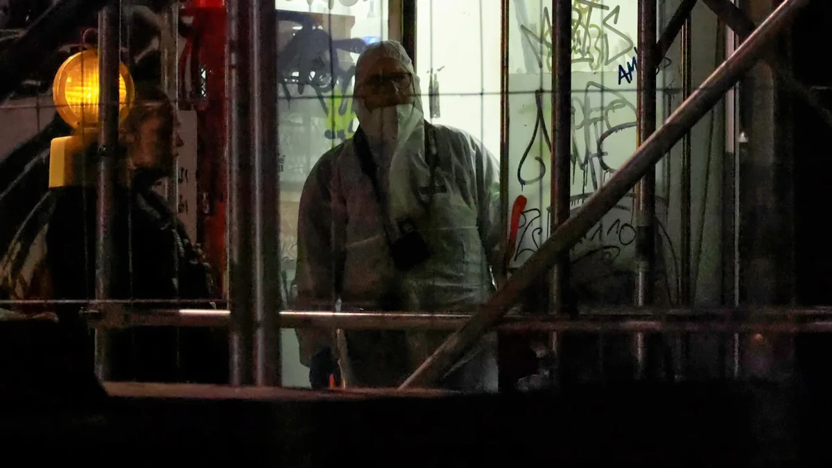 Mordkommission ermittelt: Mann (61) in Berliner Bäckerei erstochen