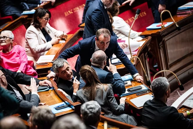 Stupéfiants : Sébastien Lecornu ordonne des dépistages obligatoires au sein du gouvernement