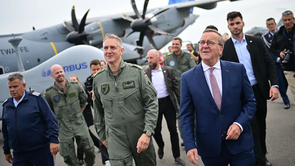 Deutscher Luftwaffenchef warnt Putin: „Wir sind bereit, heute Nacht zu kämpfen“