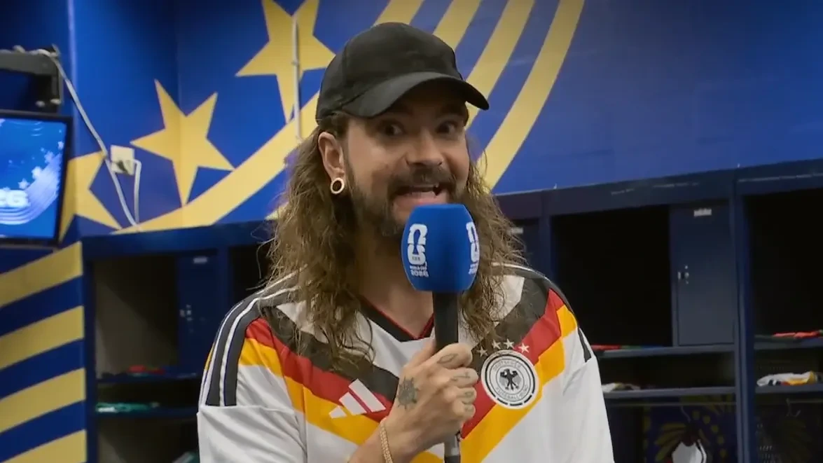 Spannende Einblicke: Tom Kaulitz zeigt DFB-Kabine