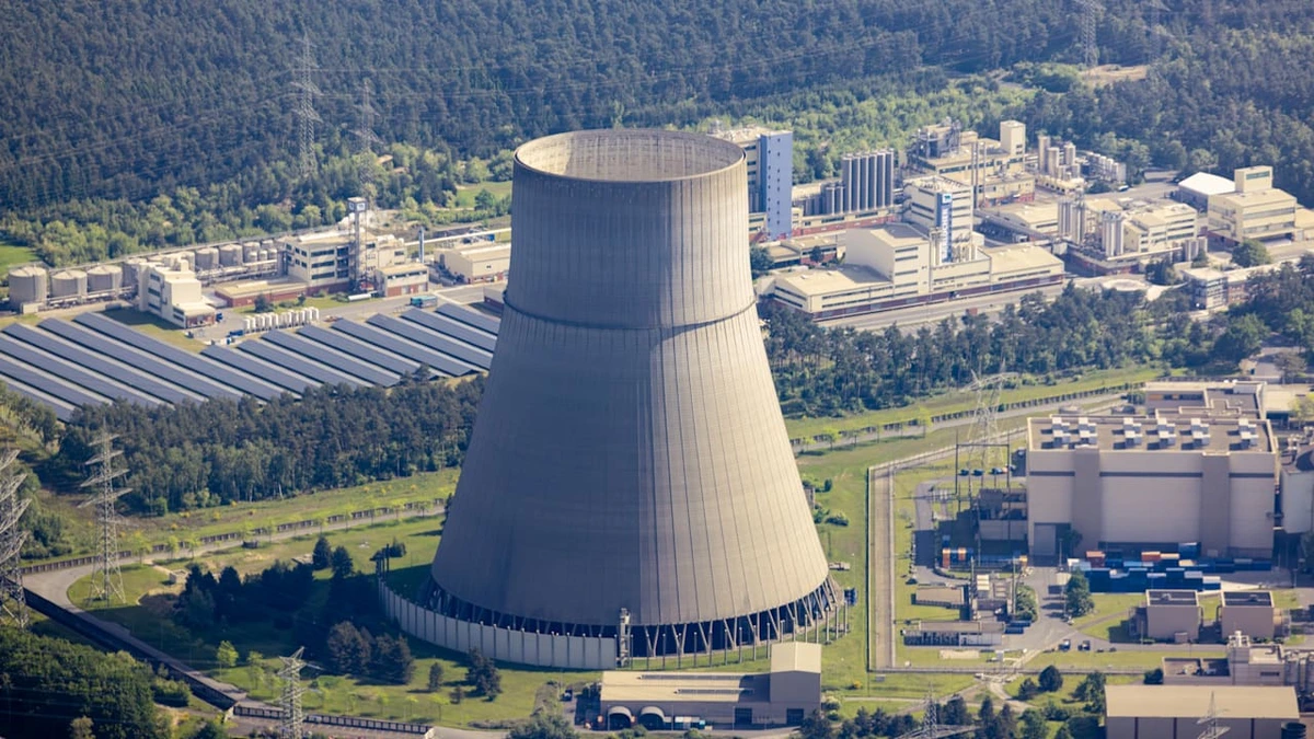 Neue Atomkraft-Studie: AKW-Comeback in vier Jahren möglich!