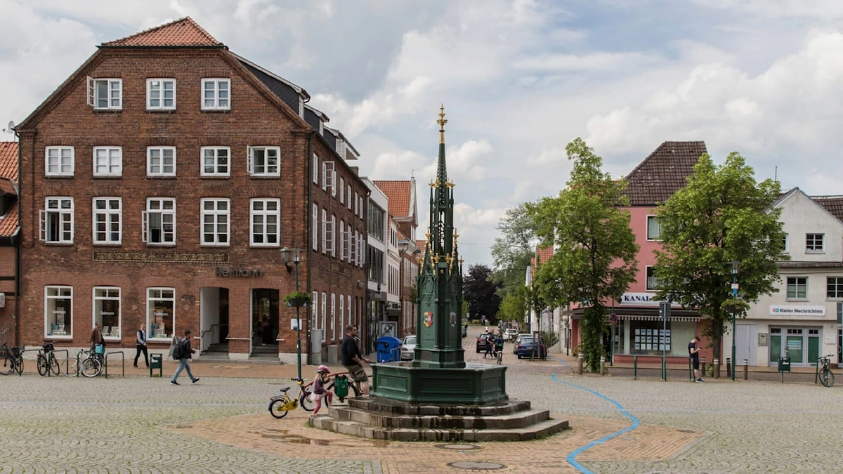 Großeinsatz in Rendsburg: Mann verschanzt sich mit Waffe in Bar