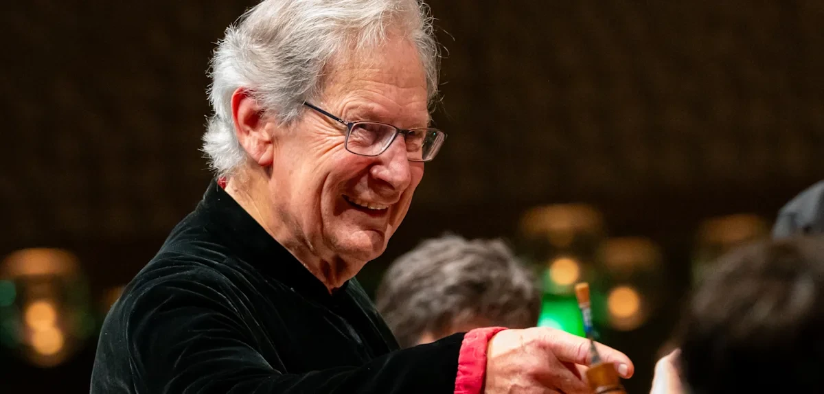 Bach-Noten ins Dekolleté gesteckt? Warum der Klassikbetrieb bei Gardiner besonders wachsam ist