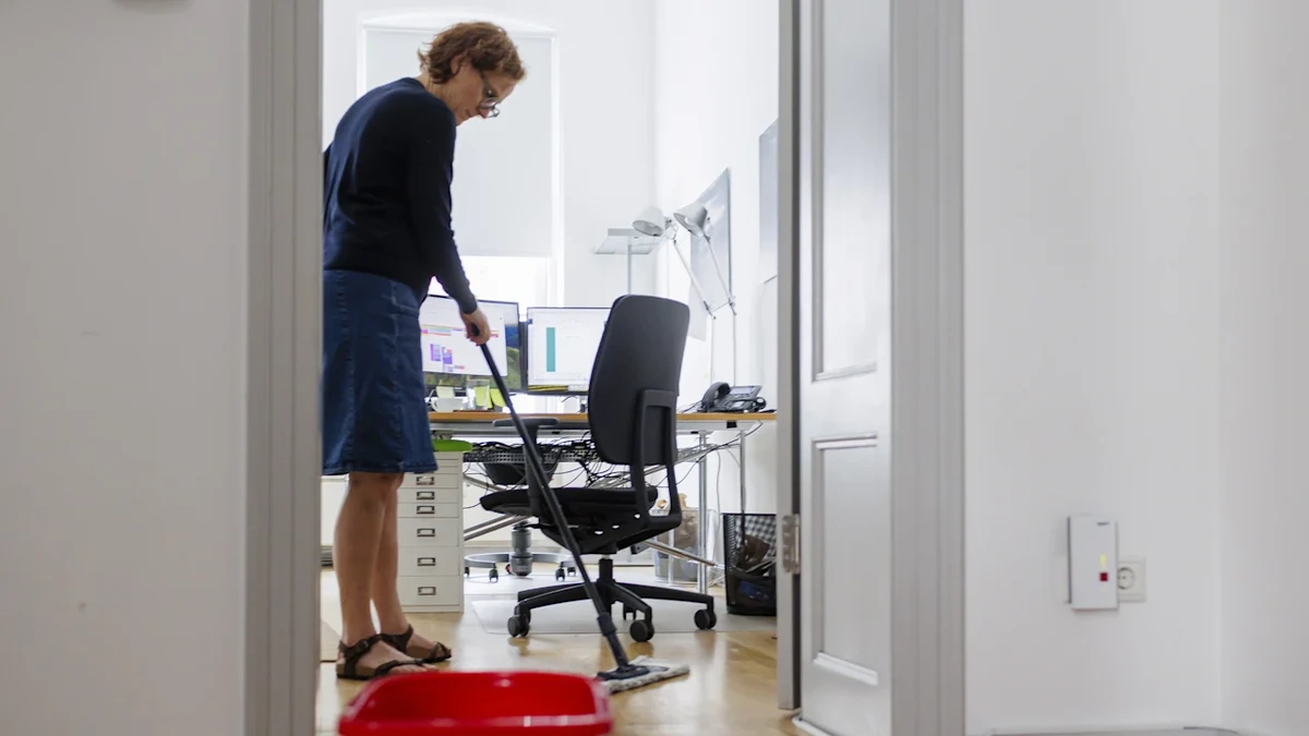 Top-Experte warnt: Ohne Minijobs explodiert die Schwarzarbeit!