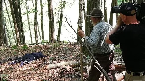Spur führt nach Bremen: Jäger wusste 10 Jahre von Leiche im Wald, sagte nichts
