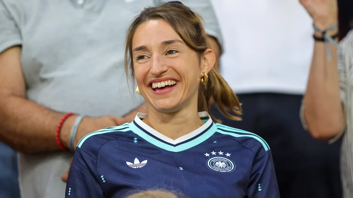 WM 2026: Das sind die DFB-Spielerfrauen – eine Partnerin ist eng befreundet mit Lena
