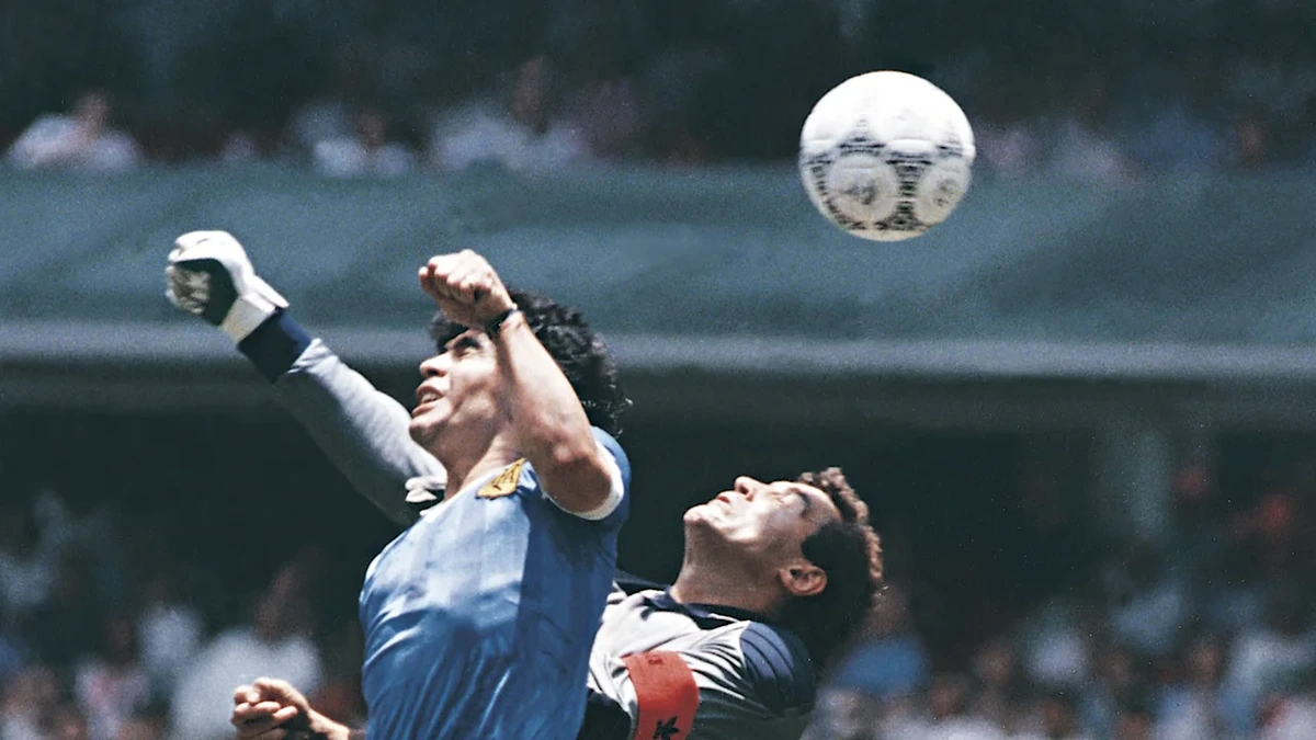 Legendäres Maradona-Tor 1986: „Hand Gottes“-Fußball wird versteigert