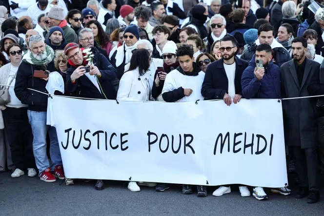Meurtre de Mehdi Kessaci : l’enquête se resserre sur Amine Oualane, l’un des leaders de la DZ Mafia, et ses relais dans une prison de l’Ain