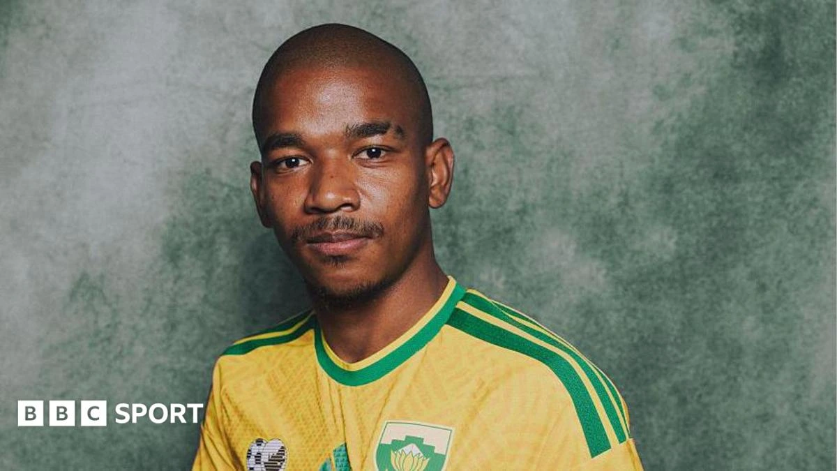 South Africa World Cup midfielder Adams dies aged 25