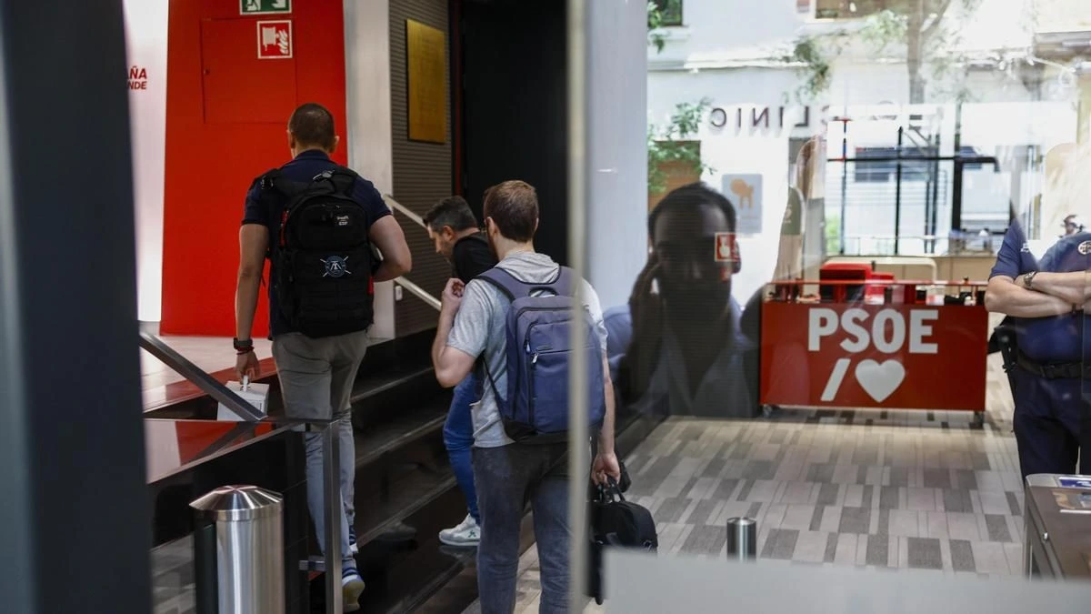 Dos trabajadoras del PSOE recurren la decisión de Pedraz de no anular la incautación de sus teléfonos móviles en el caso Leire