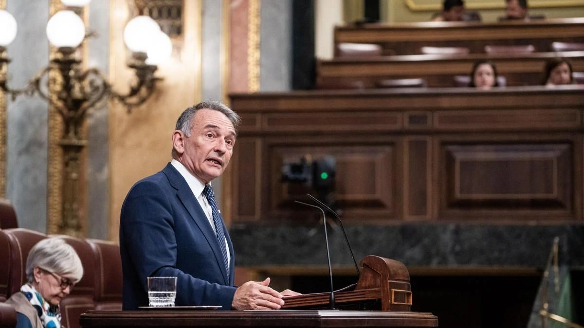 El Congreso da un paso más para eliminar los delitos de las injurias al rey o de ofensa a los sentimientos religiosos