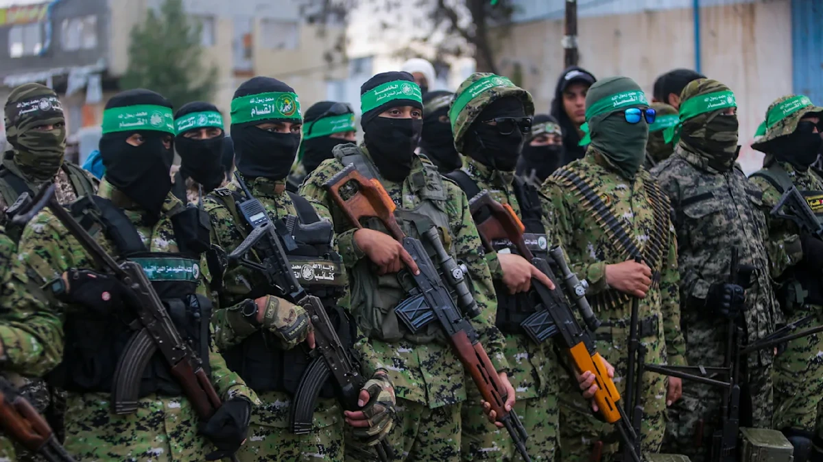 Aber keine Entwaffnung: Hamas löst Regierung auf