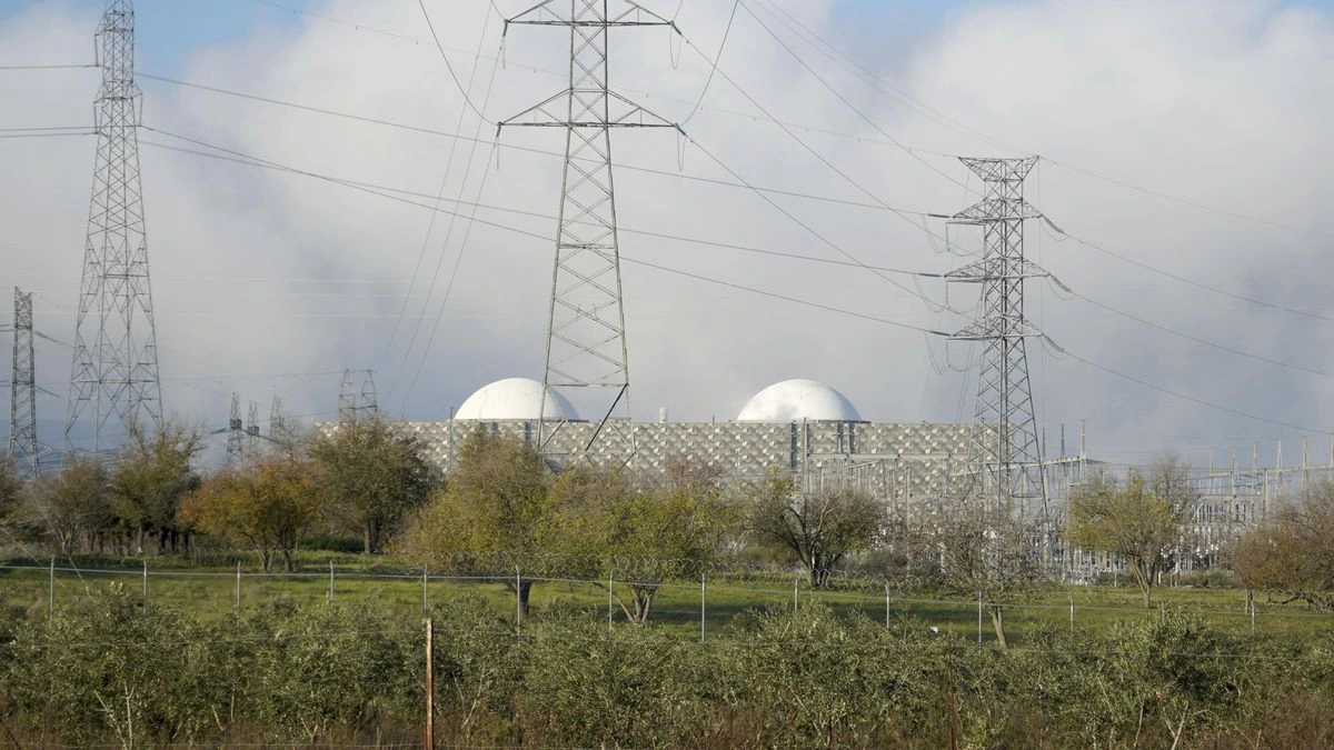 El Consejo de Seguridad Nuclear aplaza el dictamen sobre la continuidad de la central de Almaraz