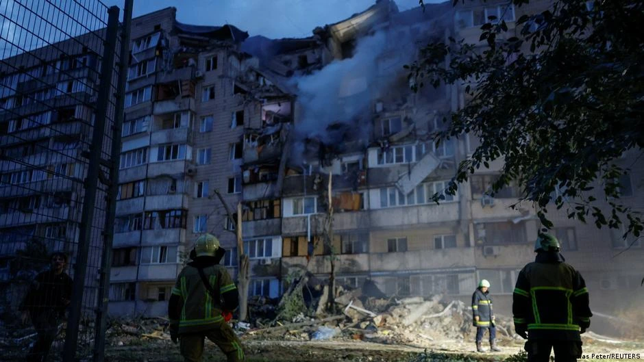 Bombardeos rusos matan a tres personas en Kiev