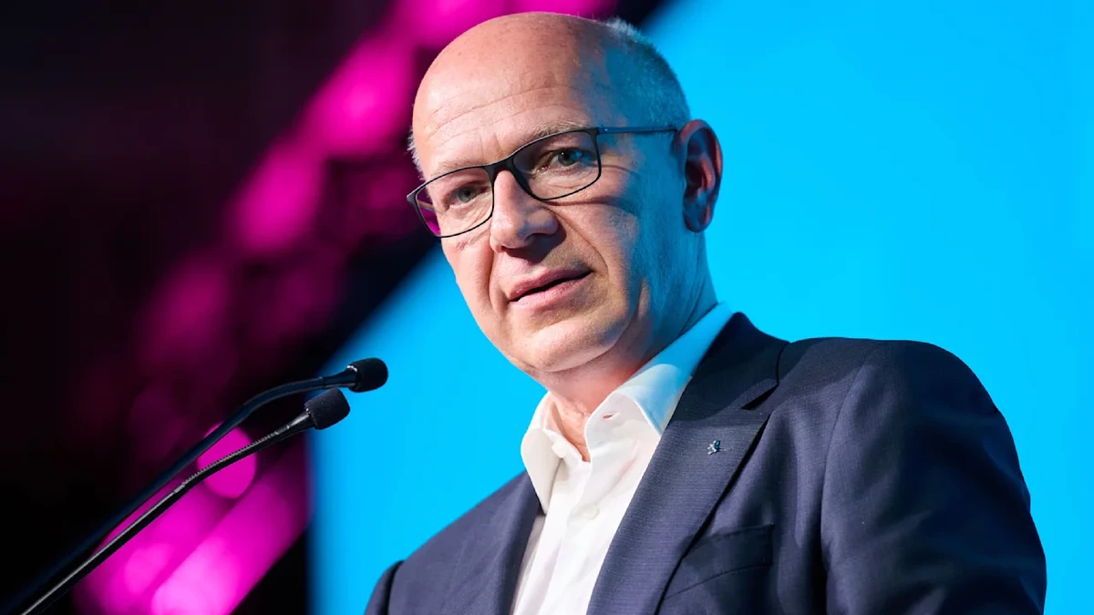 War Kai Wegner beim Blackout gar nicht in Berlin? Das sagen seine Objektschützer!
