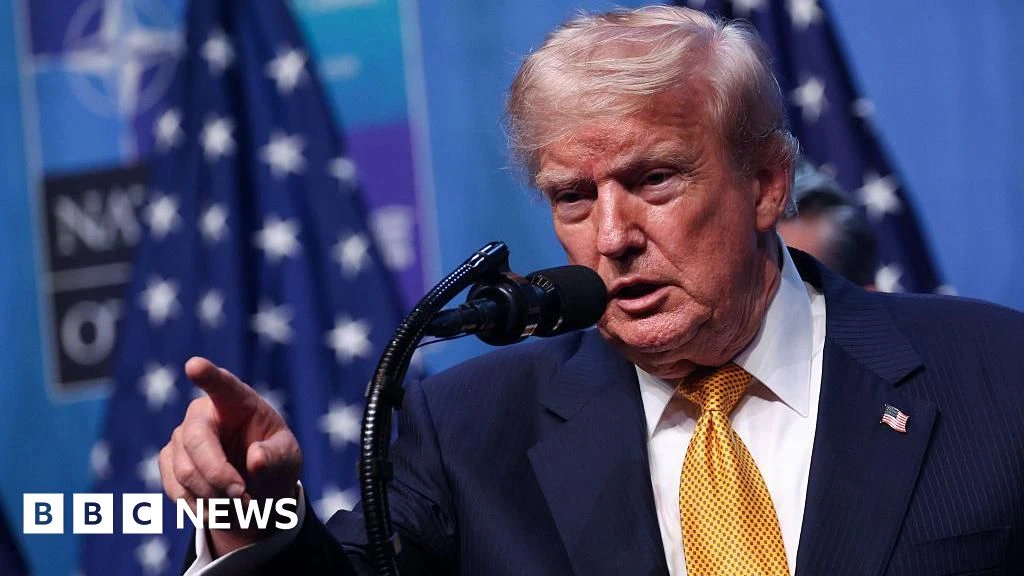 Trump reinstates Iran port blockade and vows 20% charge on cargo passing through Hormuz