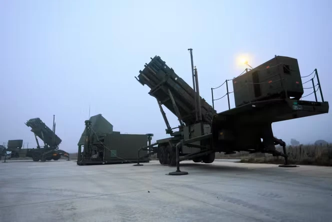 Donald Trump annonce que les Etats-Unis vont autoriser l’Ukraine à fabriquer des missiles Patriot