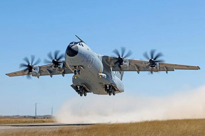 La OTAN inaugura su cumbre con un gran programa de compra conjunta en el que España tiene mucho que decir