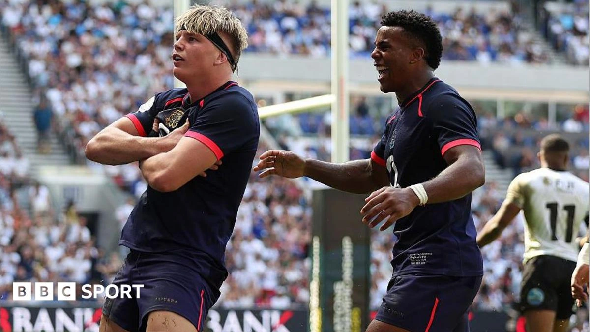 Eleven-try England thrash sorry Fiji to end losing run