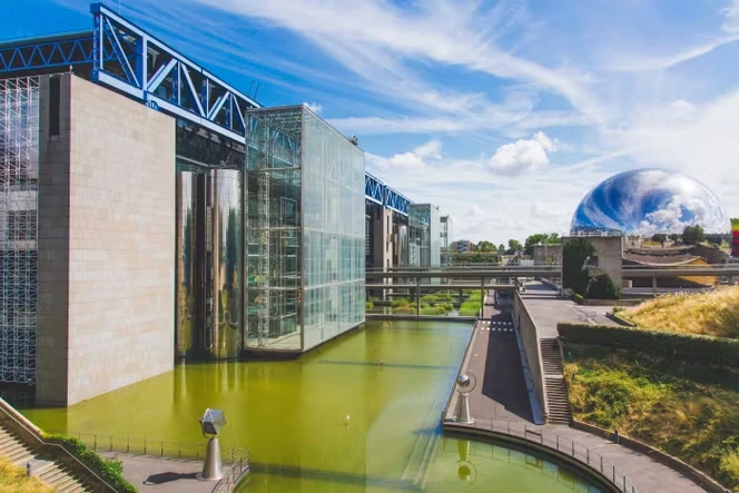 La Cour des comptes étrille Universcience, la structure qui chapeaute la Cité des sciences et de l’industrie et le Palais de la découverte