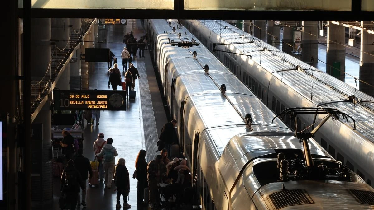 Competencia incoa a Renfe un expediente sancionador por no permitir a Iryo el acceso a sus talleres