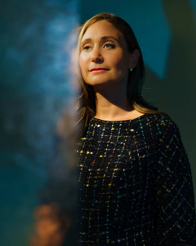 Daniela Amodei, présidente d’Anthropic : « Nous devons embrasser à la fois le côté positif et la part d’ombre de l’IA »