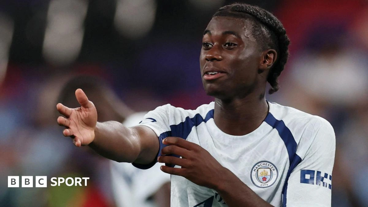 Rejecting Arsenal & emulating Hazard - Monga makes debut in Man City win