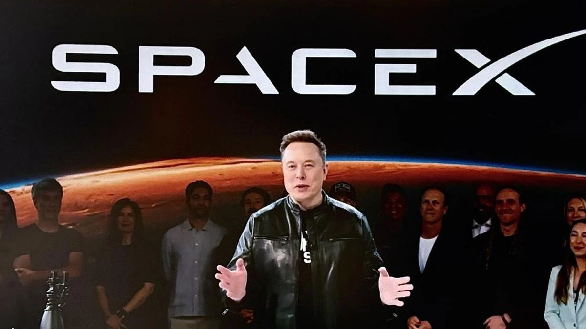 SpaceX pierde más de 5.000 millones mientras Elon Musk promete más gasto en IA y centros de datos espaciales