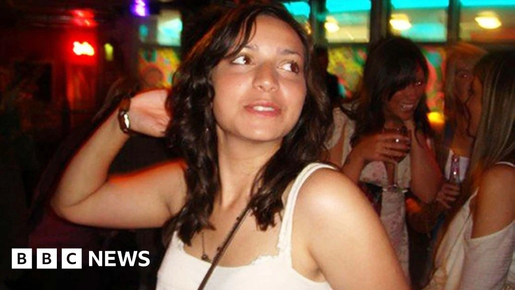 Meredith Kercher's sister criticises Amanda Knox comedy show