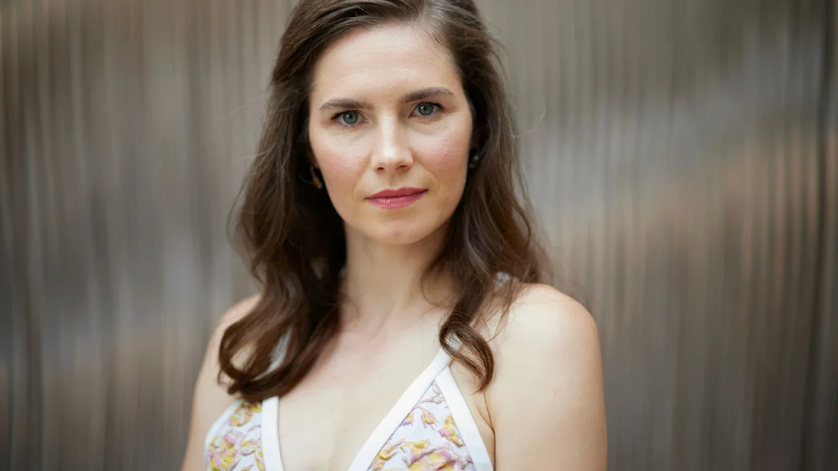 „Engel mit den Eisaugen“: Familie sauer wegen Comedy-Programm von Amanda Knox