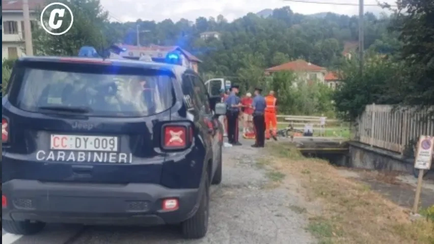 Autofahrer fährt in Rennrad-Gruppe bei Turin: Vier Schwerverletzte