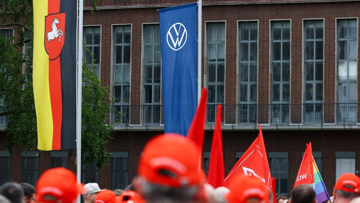 Volkswagen avisa de que “son necesarias medidas de ahorro” que pasarán por miles de despidos