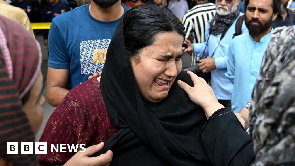 Door was locked at Pakistan hospital where fire killed 14 babies, witnesses say