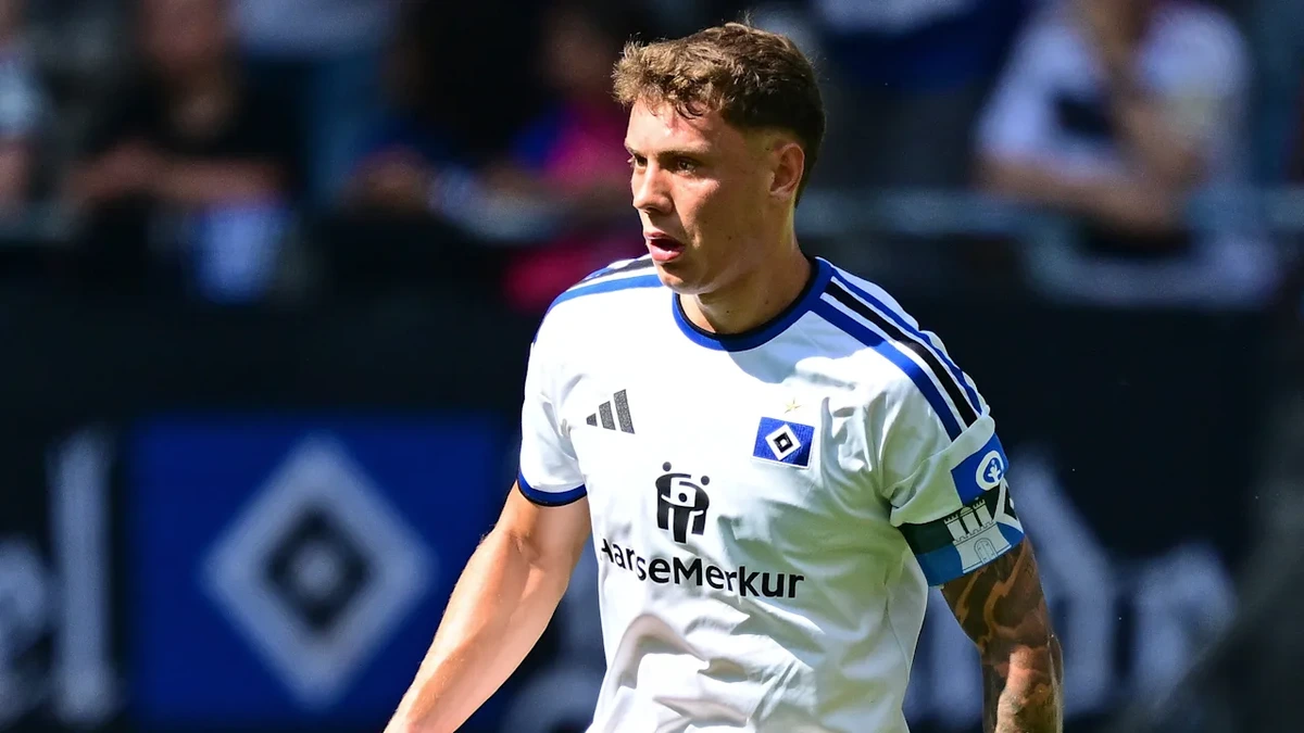 HSV-Profis ehren Kühne heute mit besonderer Geste