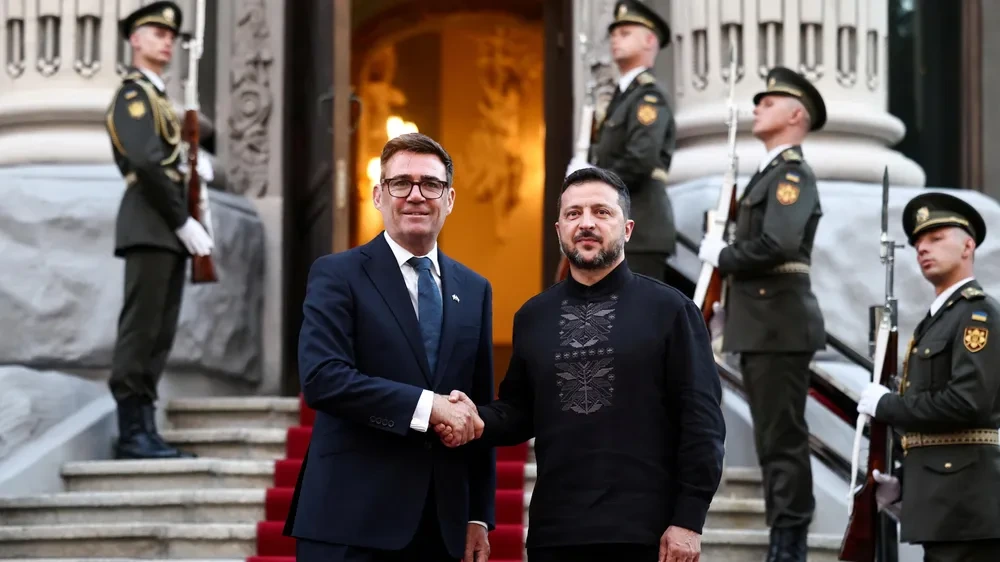 Ukraine und Großbritannien wollen KI für Militär gemeinsam nutzen