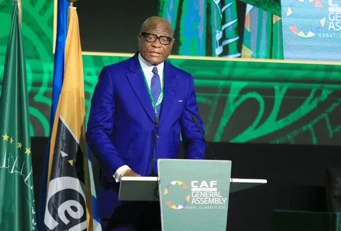 « Gianni Infantino doit avoir le courage de démissionner ou de solliciter un vote de confiance », estime le Congolais Constant Omari, ancien membre du conseil de la FIFA