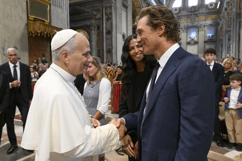 Il Papa incontra l'attore Premio Oscar Matthew McConaughey