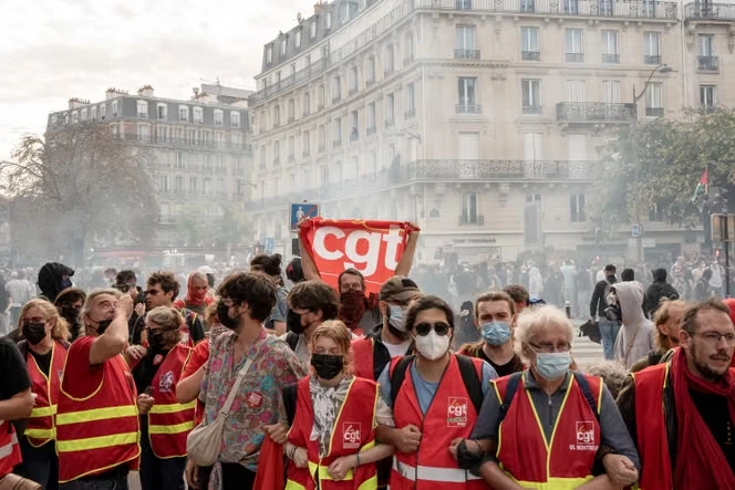Manifestation du 31 octobre : les syndicats attaquent la préfecture en référé pour pouvoir contester l’interdiction de leur parcours à Paris