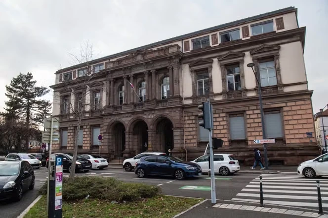 Manifestation du 17 octobre : une adolescente de 17 ans a déposé plainte après avoir été éborgnée