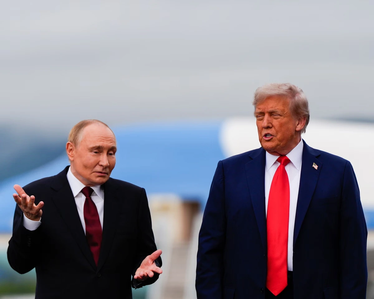 The Guardian view on Trump’s deal with Putin: grim and grubby, but not gamechanging