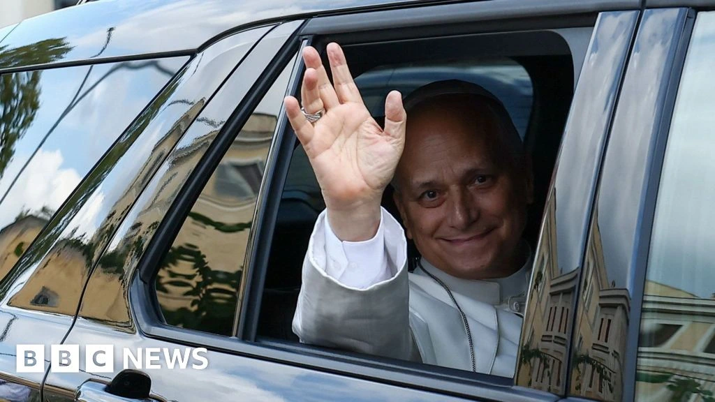 Pope discharged from hospital days after lung cancer surgery