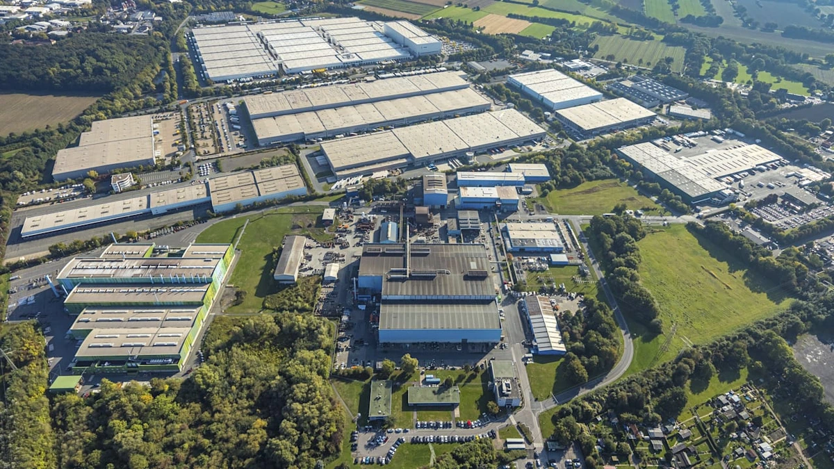 Standort von deutschem Logistik-Riesen insolvent: 1250 Jobs auf der Kippe