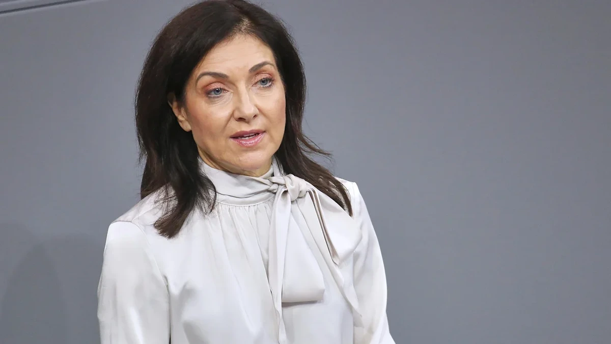 Während Terror-Welle der Huthis: Wirtschaftsministerin Reiche erlebt Angriffe in Riad