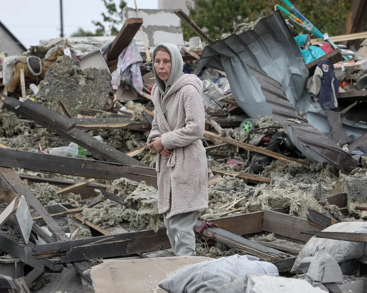 Ukraine war briefing: Starlink access restored, says UK’s Streeting, as Zelenskyy rallies support in Brussels